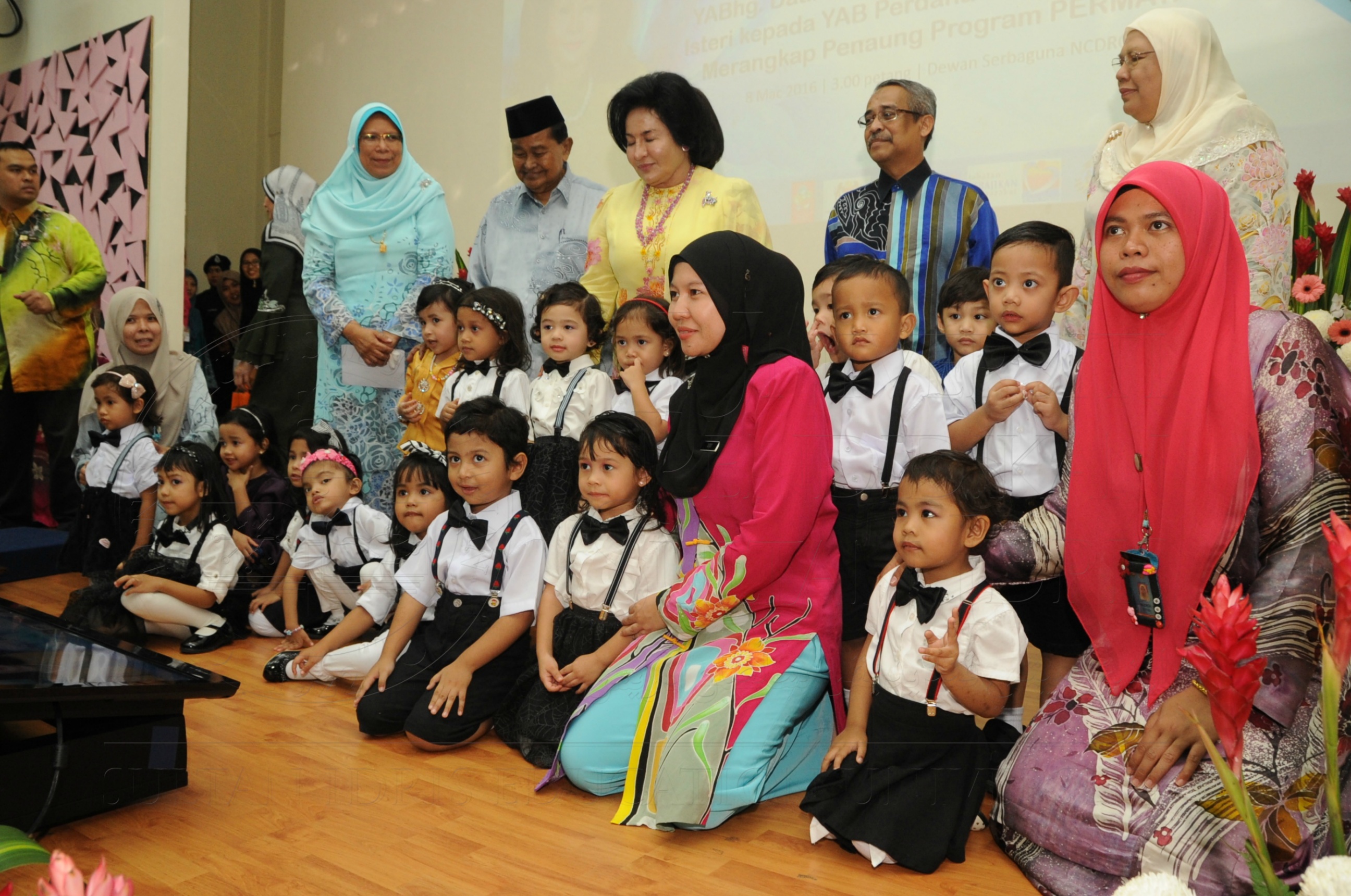 PRO16 32 NCDC HAS 3599